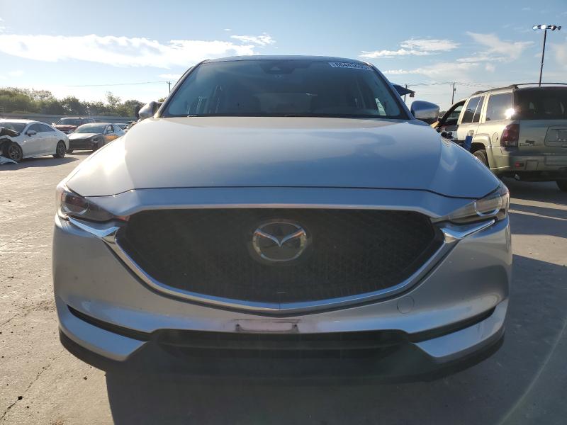 JM3KFACM1J0349768 - 2018 MAZDA CX-5 TOURING SILVER photo 5