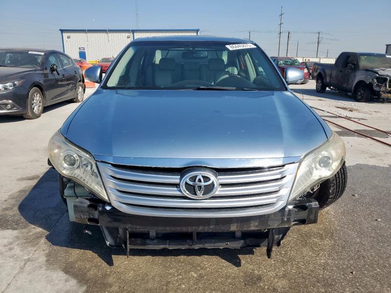 4T1BK3DB8BU396198 - 2011 TOYOTA AVALON BASE 蓝色 照片 5