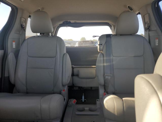 5TDYZ3DC3HS885401 - 2017 TOYOTA SIENNA XLE 银色 照片 10
