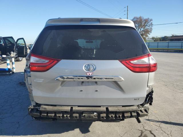 5TDYZ3DC3HS885401 - 2017 TOYOTA SIENNA XLE 银色 照片 6