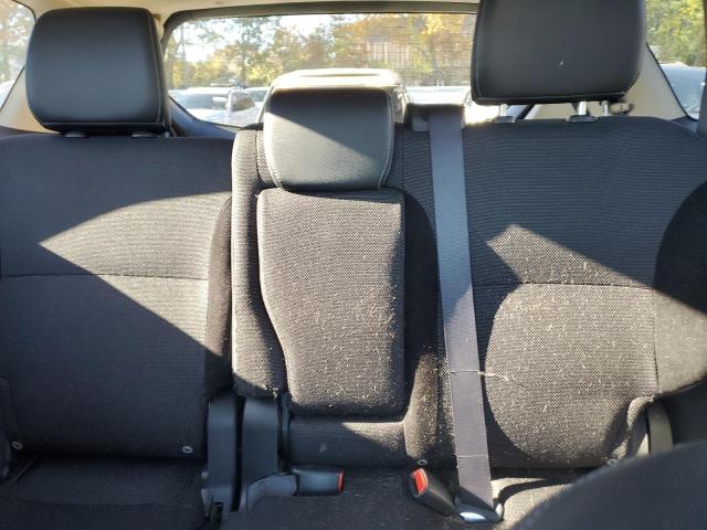 JA4JT3AW3DU002382 - 2013 MITSUBISHI OUTLANDER SE WHITE photo 10