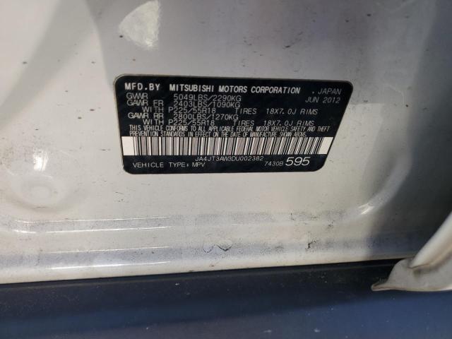 JA4JT3AW3DU002382 - 2013 MITSUBISHI OUTLANDER SE WHITE photo 13