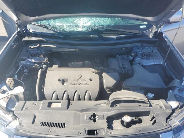 JA4AZ3A30HZ062116 - 2017 MITSUBISHI OUTLANDER SE 银色 照片 11