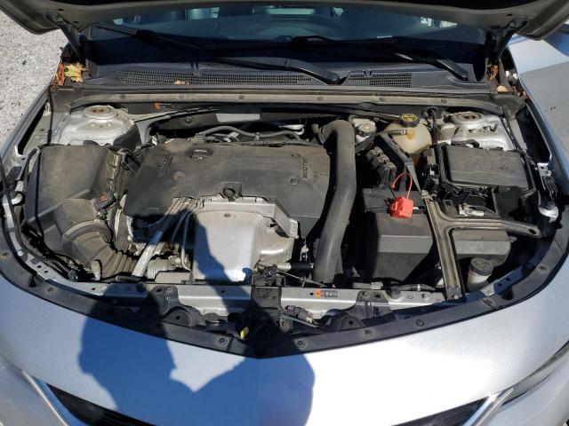 1G1ZE5SX9JF105580 - 2018 CHEVROLET MALIBU PREMIER SILVER photo 11