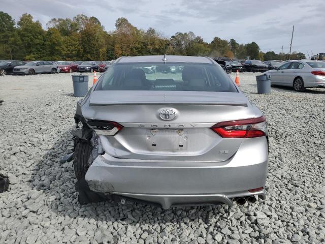 4T1G11AK9PU815913 - 2023 TOYOTA CAMRY SE NIGHT SHADE SILVER photo 6