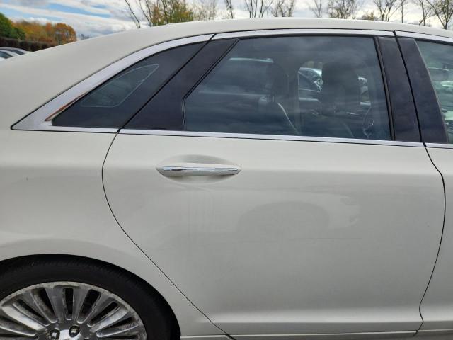 3LN6L2J93DR817135 - 2013 LINCOLN MKZ თეთრი ფოტო 10