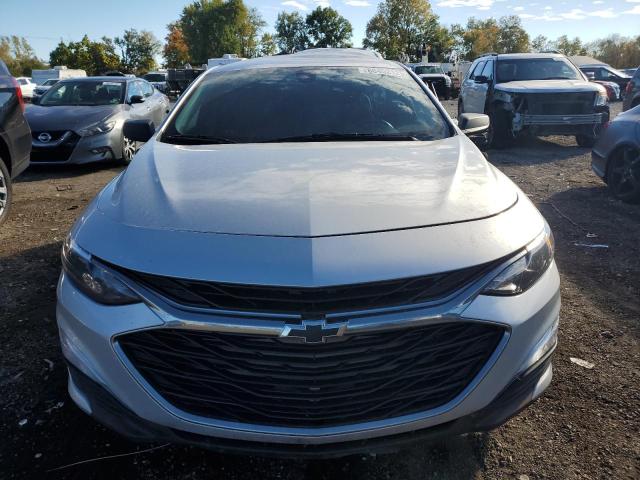 1G1ZG5ST2KF213659 - 2019 CHEVROLET MALIBU RS Gümüş fotoğraf 5