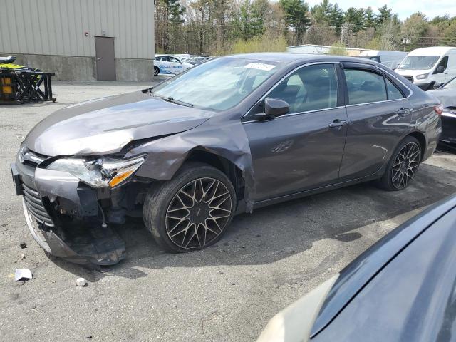 4T1BF1FK9HU667932 - 2017 TOYOTA CAMRY LE CHARCOAL photo 2