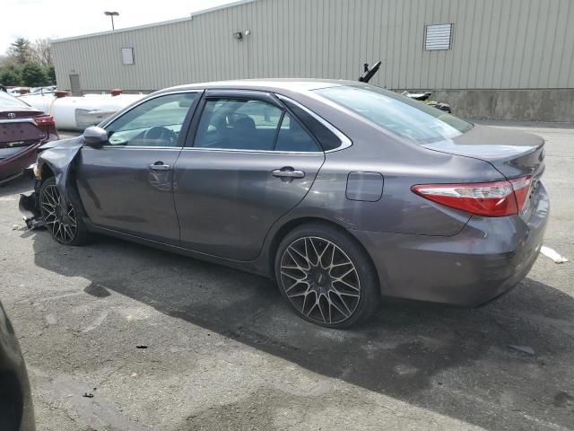 4T1BF1FK9HU667932 - 2017 TOYOTA CAMRY LE CHARCOAL photo 4