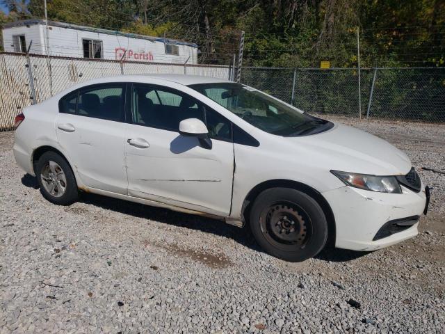 19XFB2F52DE093099 - 2013 HONDA CIVIC LX WHITE photo 4