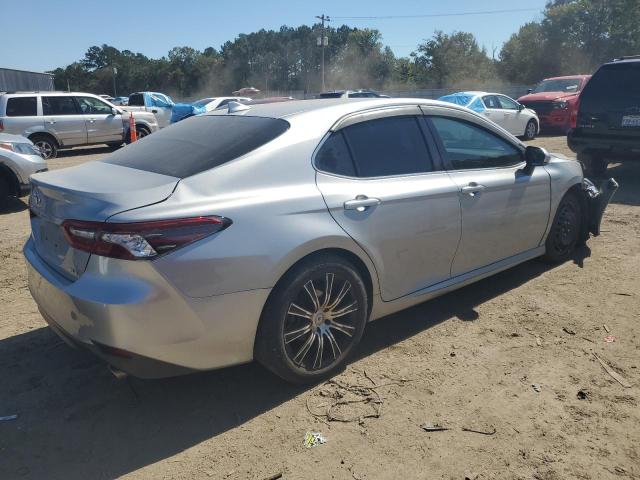 4T1F11AK1MU584626 - 2021 TOYOTA CAMRY XLE ذو لونين صورة 3