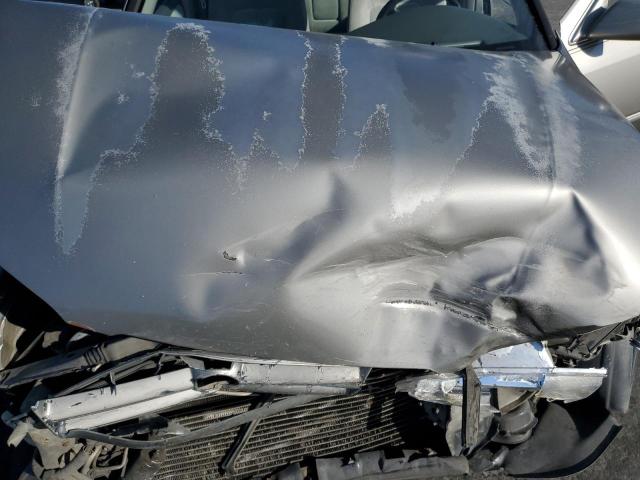 4T1BG22K3WU323633 - 1998 TOYOTA CAMRY CE GRAY photo 11