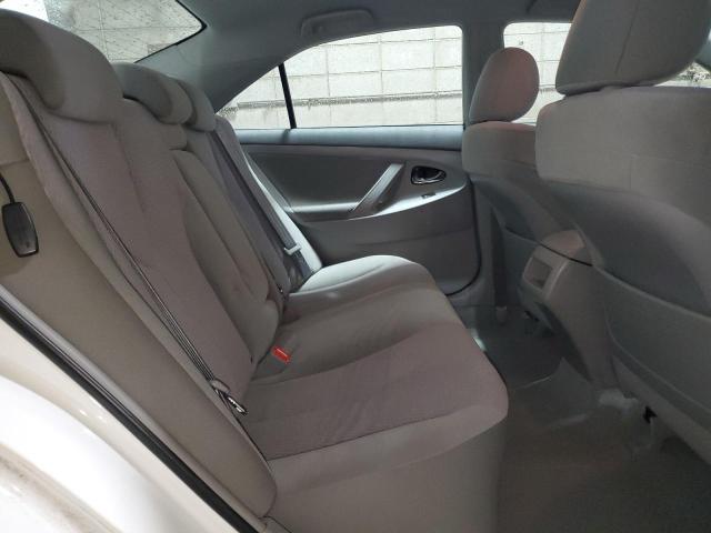 4T1BF3EK5BU744574 - 2011 TOYOTA CAMRY BASE أبيض صورة 10