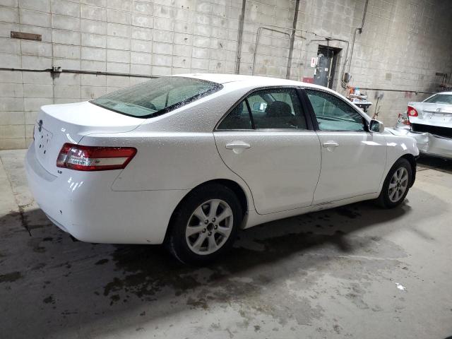 4T1BF3EK5BU744574 - 2011 TOYOTA CAMRY BASE أبيض صورة 3