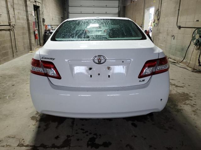 4T1BF3EK5BU744574 - 2011 TOYOTA CAMRY BASE أبيض صورة 6