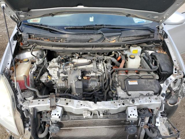 JTDKN3DU2D1719128 - 2013 TOYOTA PRIUS SILVER photo 11