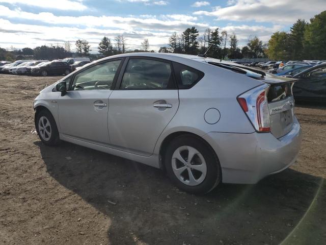 JTDKN3DU2D1719128 - 2013 TOYOTA PRIUS SILVER photo 2