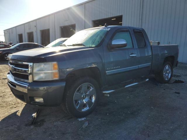2011 CHEVROLET SILVERADO C1500 LT, 