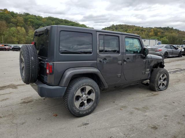 1C4BJWEG8JL841871 - 2018 JEEP WRANGLER UNLIMITED SAHARA 灰色 照片 3