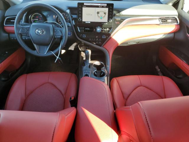 4T1K31AKXRU072413 - 2024 TOYOTA CAMRY XSE BLACK photo 8