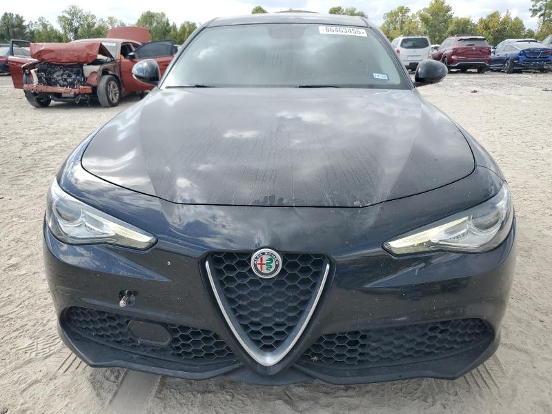 ZARFAEDN4H7551101 - 2017 ALFA ROMEO GIULIA Q4 Czarny zdjęcie 5