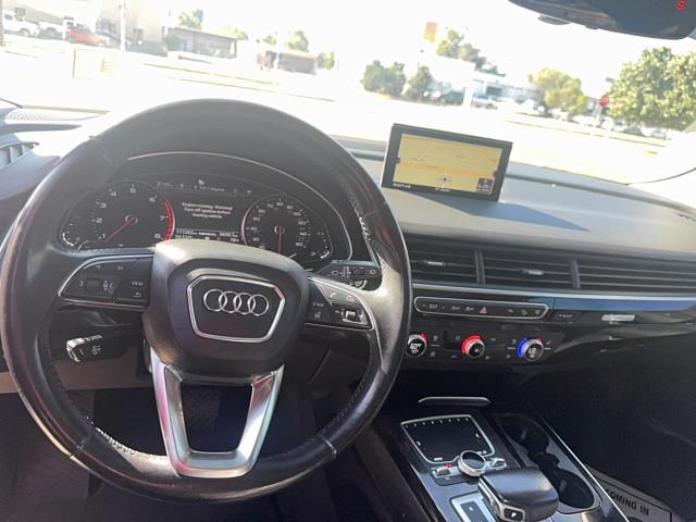 WA1LAAF74HD003941 - 2017 AUDI Q7 PREMIUM PLUS Weiß Foto 9