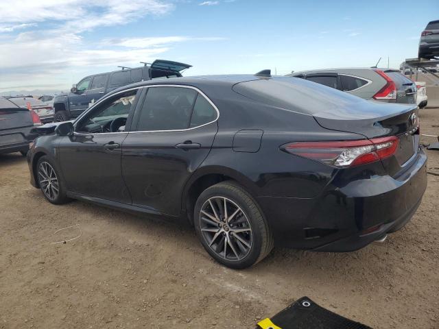 4T1FZ1AK2MU056327 - 2021 TOYOTA CAMRY XLE BLACK photo 2