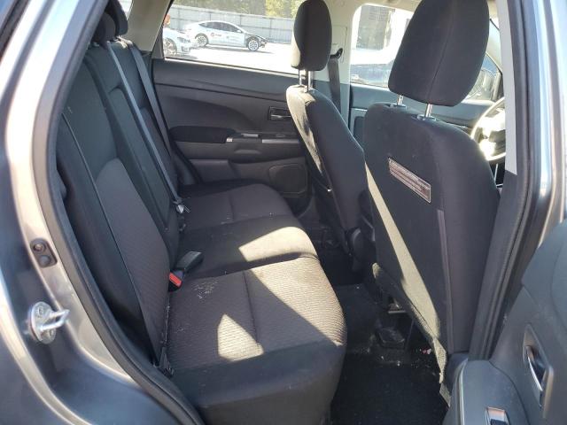 JA4AP3AUXJZ006186 - 2018 MITSUBISHI OUTLANDER SPORT ES GRAY photo 10