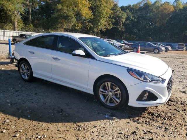 5NPE34AF9KH820784 - 2019 HYUNDAI SONATA LIMITED თეთრი ფოტო 4