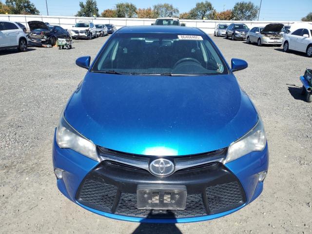 4T1BF1FK5HU695808 - 2017 TOYOTA CAMRY LE 蓝色 照片 5