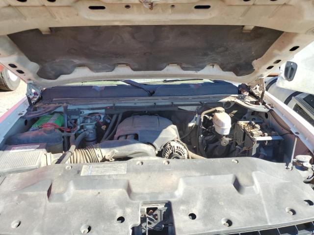 1GCHC23KX8F210973 - 2008 CHEVROLET SILVERADO C2500 HEAVY DUTY WHITE photo 11