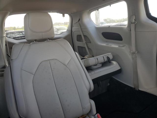 2C4RC1BGXHR827195 - 2017 CHRYSLER PACIFICA TOURING L CHARCOAL photo 11