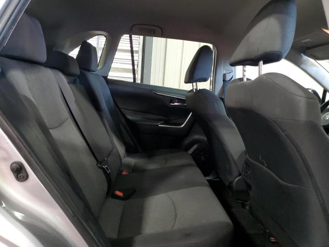 2T3P1RFV1LC102024 - 2020 TOYOTA RAV4 XLE SILVER photo 11