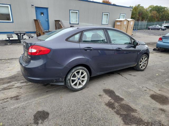 3FADP4BJ0DM149091 - 2013 FORD FIESTA SE BLUE photo 3