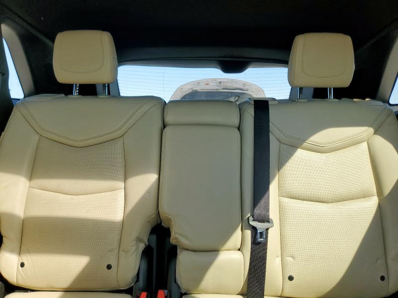 1GYKNBRS0HZ315229 - 2017 CADILLAC XT5 LUXURY WHITE photo 10