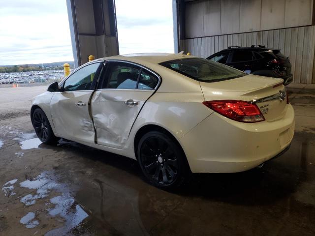 2G4GU5GV8D9153136 - 2013 BUICK REGAL PREMIUM WHITE photo 2