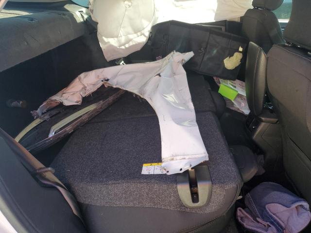 3FA6P0H77GR294455 - 2016 FORD FUSION SE WHITE photo 12