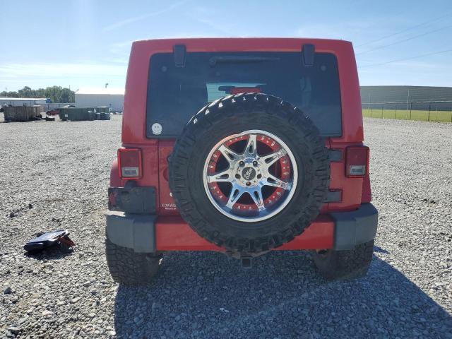 1C4BJWEG8CL262799 - 2012 JEEP WRANGLER U SAHARA RED photo 6