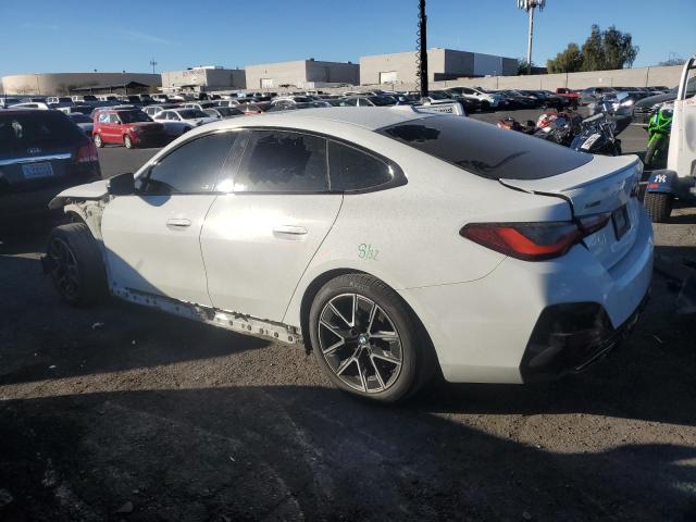 WBA13AW02NFM05111 - 2022 BMW M440XI GRAN COUPE WHITE photo 2