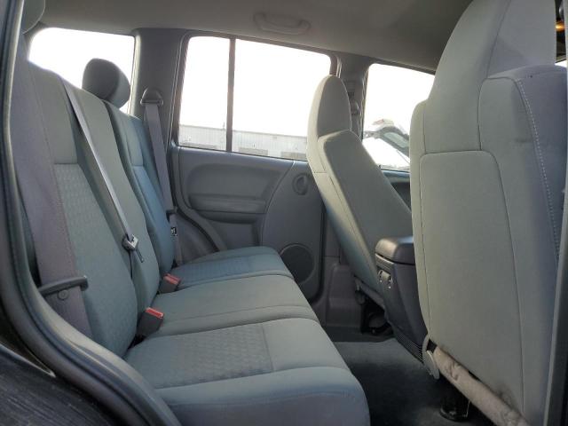 1J4GL48K86W269091 - 2006 JEEP LIBERTY SPORT Schwarz Foto 11