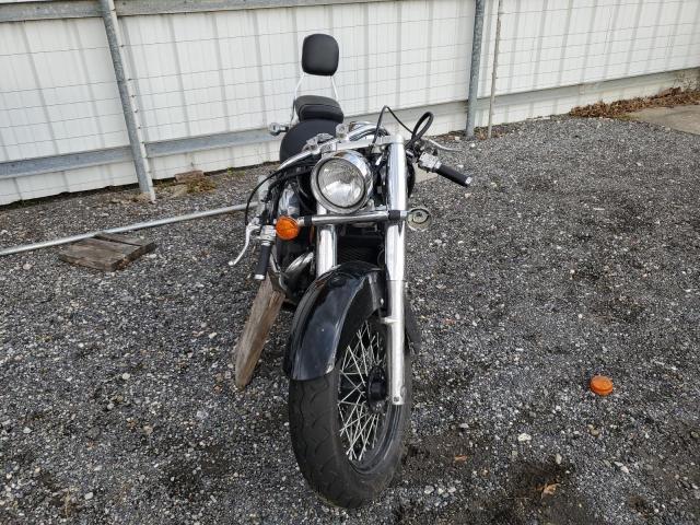 JH2RC5006KK500416 - 2019 HONDA VT750 C BLACK photo 2