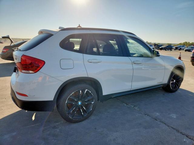 WBAVM5C59DVV89683 - 2013 BMW X1 XDRIVE35I WHITE photo 3
