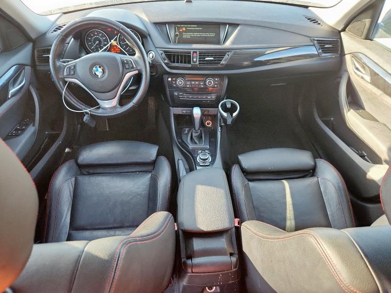 WBAVM5C59DVV89683 - 2013 BMW X1 XDRIVE35I WHITE photo 8