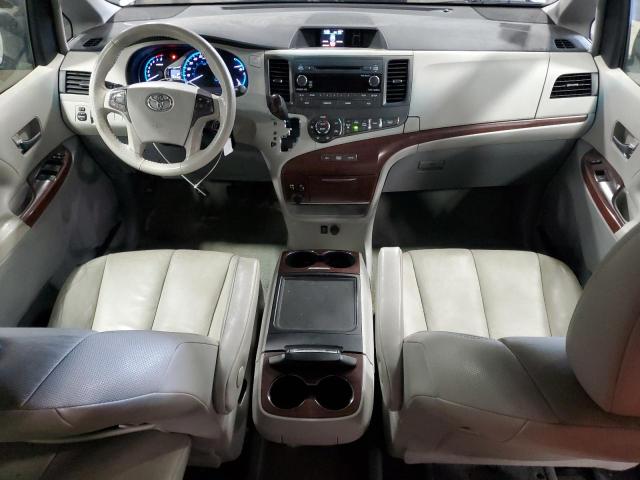 5TDDK3DC6ES092706 - 2014 TOYOTA SIENNA XLE GRAY photo 8