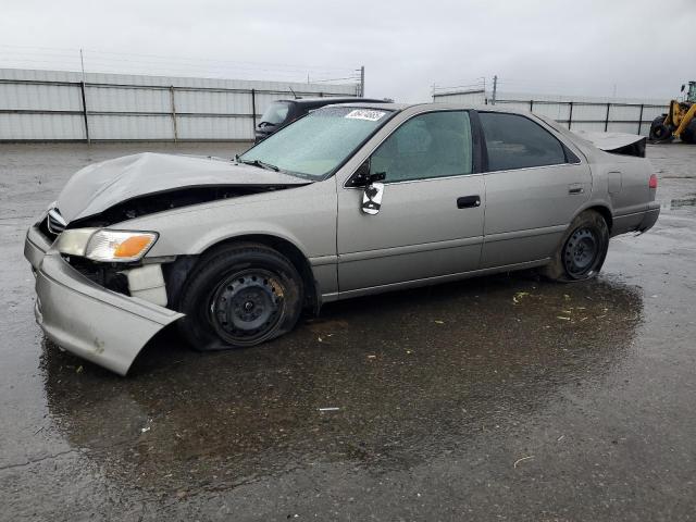 2001 TOYOTA CAMRY LE, 