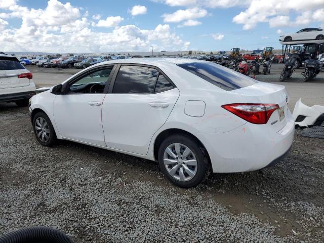5YFBURHE3GP503961 - 2016 TOYOTA COROLLA L WHITE photo 2