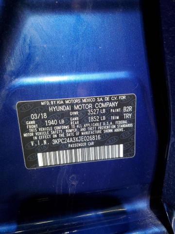 3KPC24A3XJE026816 - 2018 HYUNDAI ACCENT SE BLUE photo 12