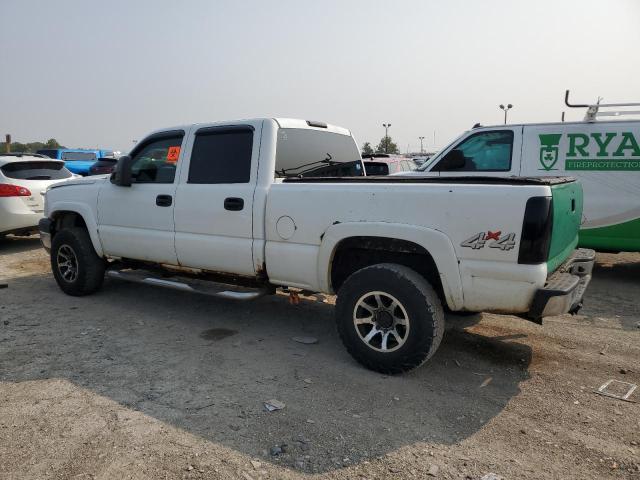 1GCHK232X6F110873 - 2006 CHEVROLET SILVERADO K2500 HEAVY DUTY WHITE photo 2