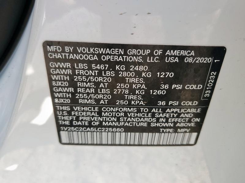 1V25C2CA5LC225660 - 2020 VOLKSWAGEN ATLAS CROS SE Biały zdjęcie 13