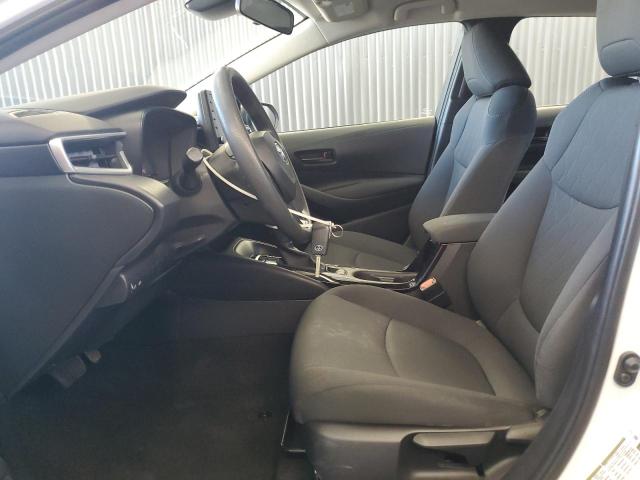 5YFEPMAE5NP286220 - 2022 TOYOTA COROLLA LE WHITE photo 7